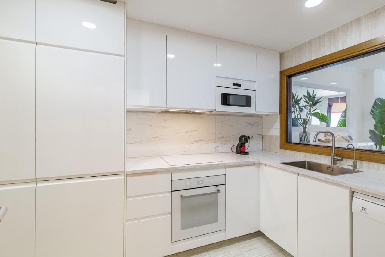 Paradise Suites Buenavista Beach ฟูเอนฮิโรลา ภายนอก รูปภาพ